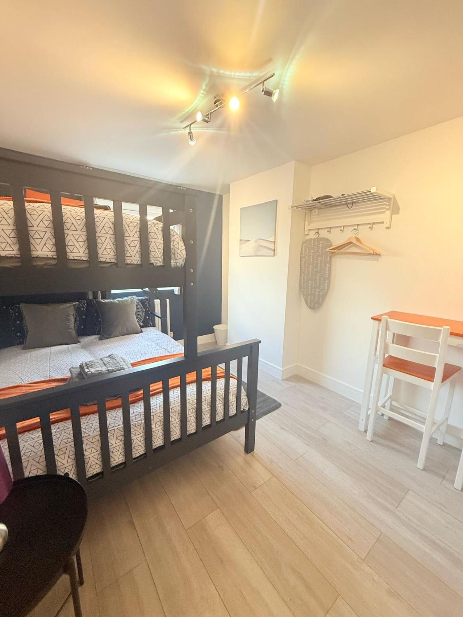 Tottenham En Suites Guest Rooms London Exterior foto