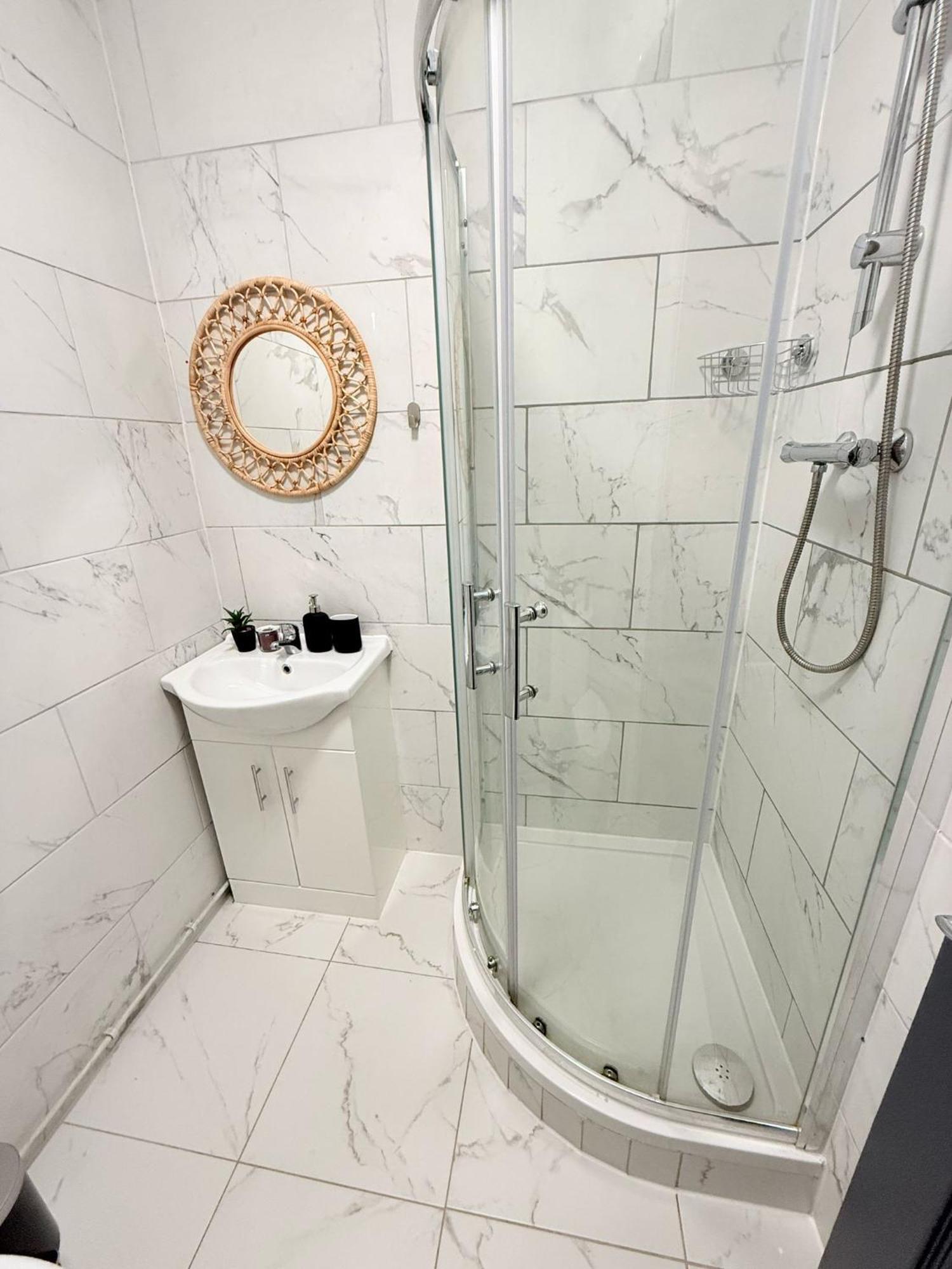 Tottenham En Suites Guest Rooms London Exterior foto